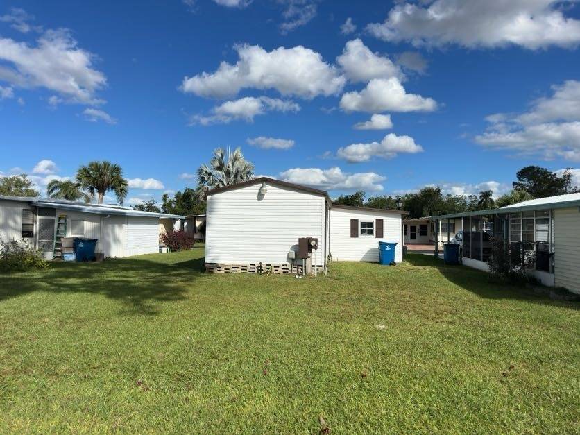 101 Woodside Lane a Winter Haven, FL Mobile or Manufactured Home for Sale